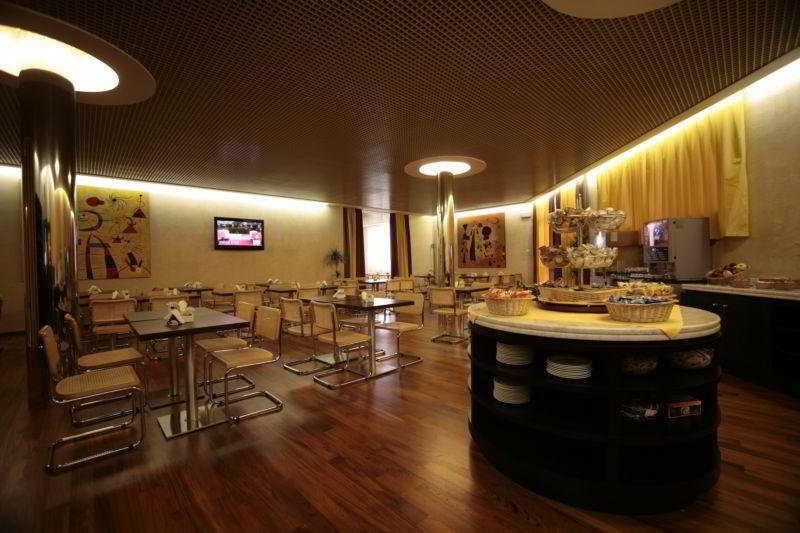 Hotel Western Airvenice 3*